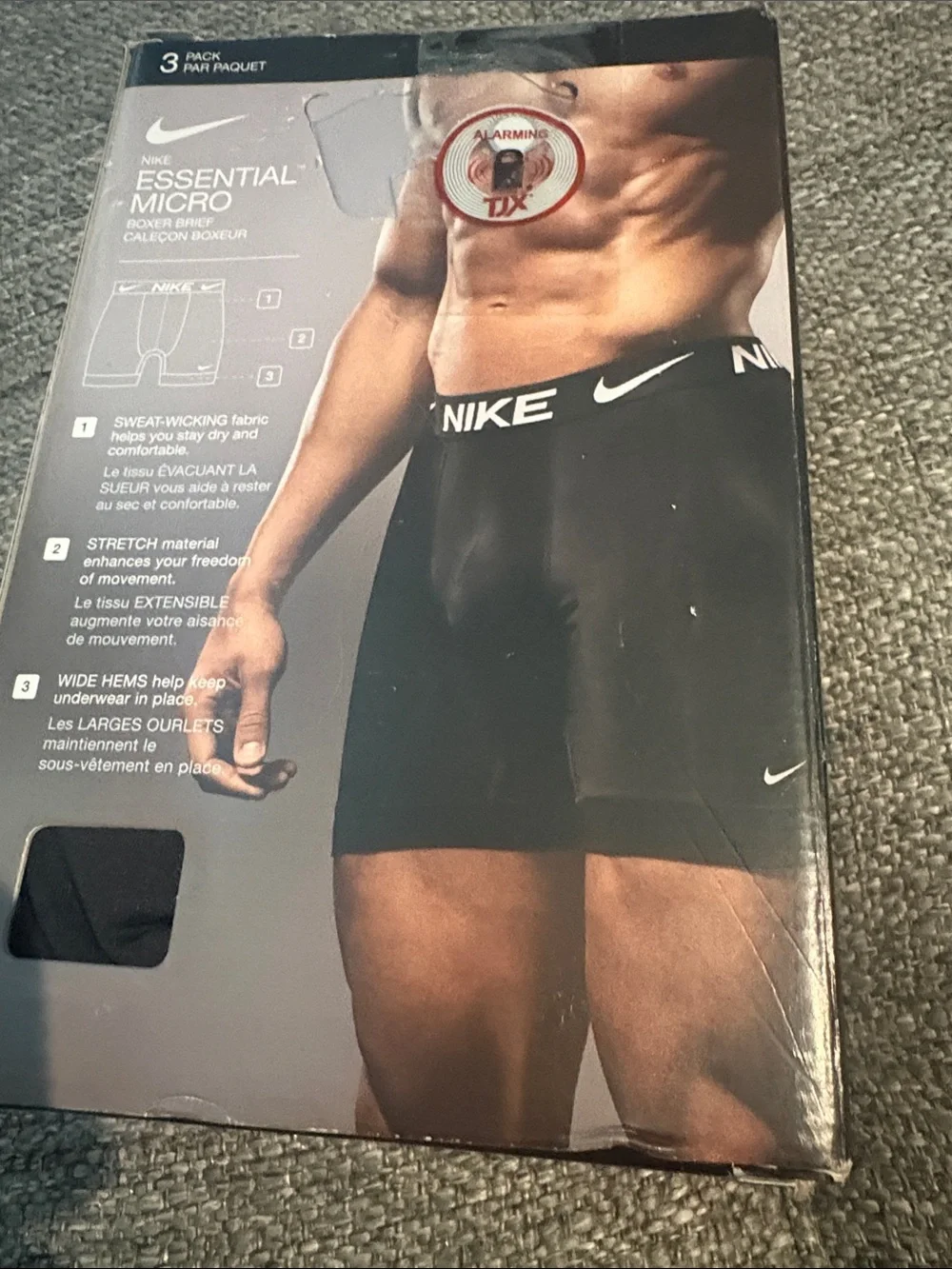 Nike set three